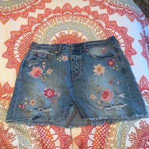 Floral denim skirt